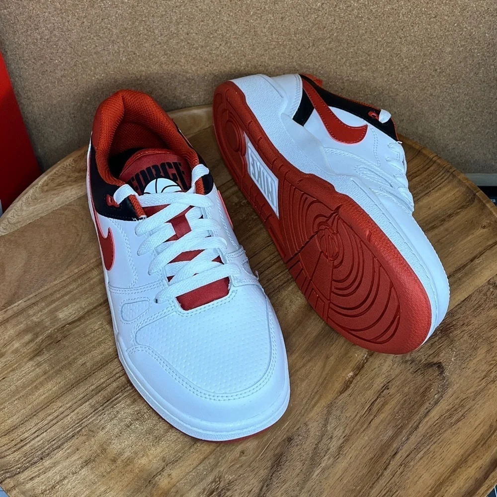 Nike Full force lo gs Brand new